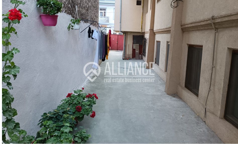 CENTRU PIATA UNIRII(COD03) - Birou cu terasa si grup sanitar propriu ! - Poză 20