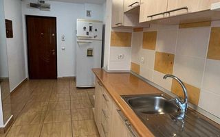 Apartament 3 camere,  Ultracentral - Poză 2