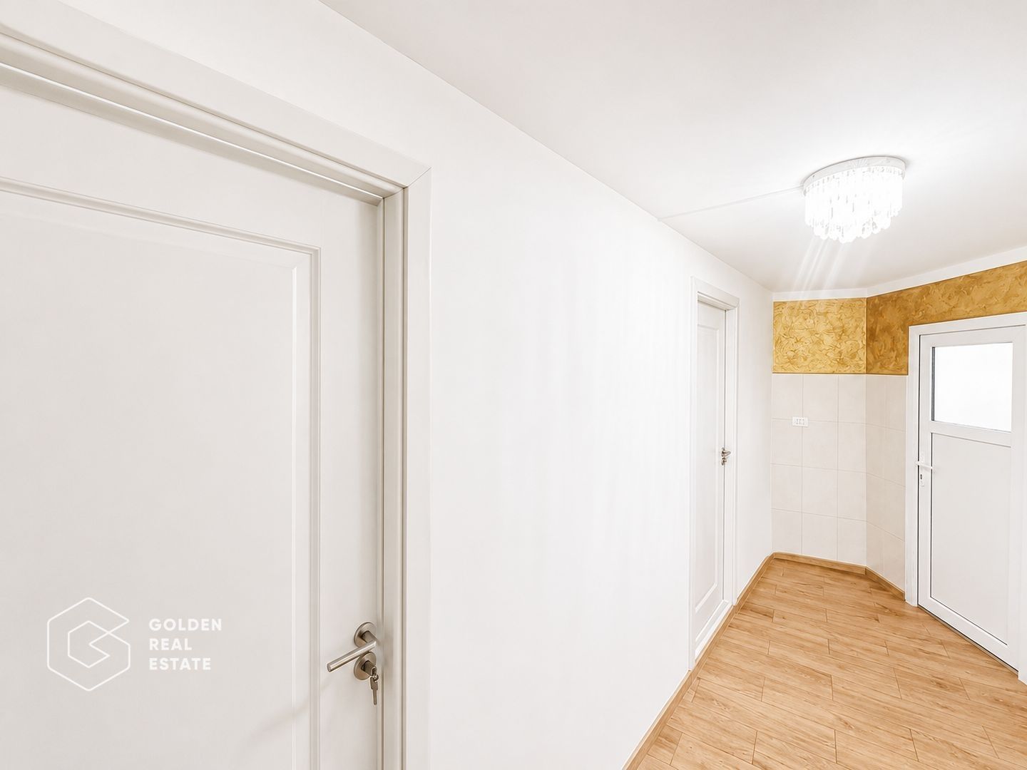 Spatiu pretabil salon infrumusetare, cabinet, 8 camere, Boul Rosu, 200mp - Poză 8