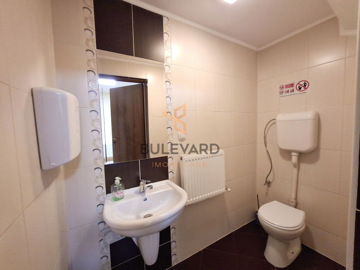 Spatiu comercial pretabil pentru activitati medicale, clinica! - Poză 20