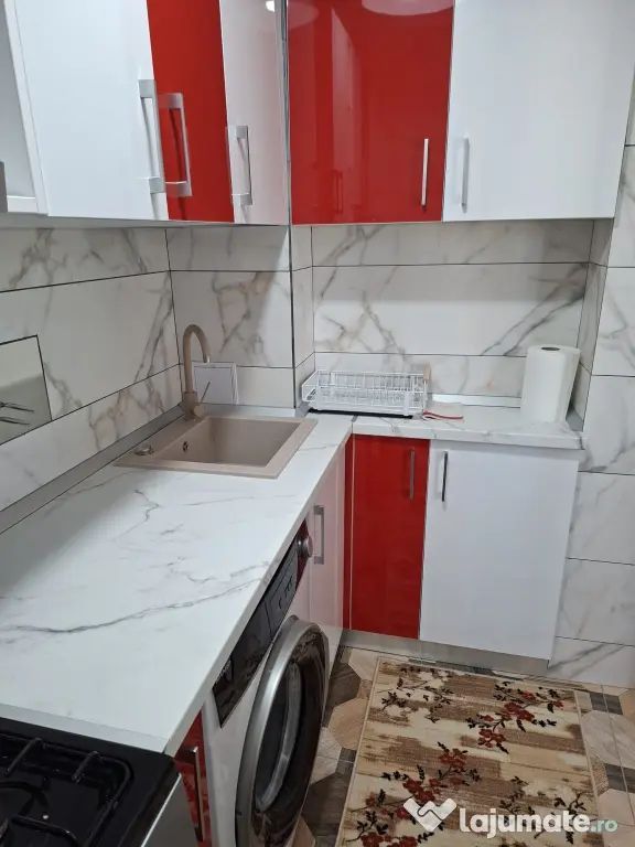 Garsonieră de închiriat Bd. Chișinău renovata de curand - Poză 5