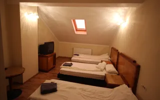 Vila  destinatie camin batrani - Poză 20