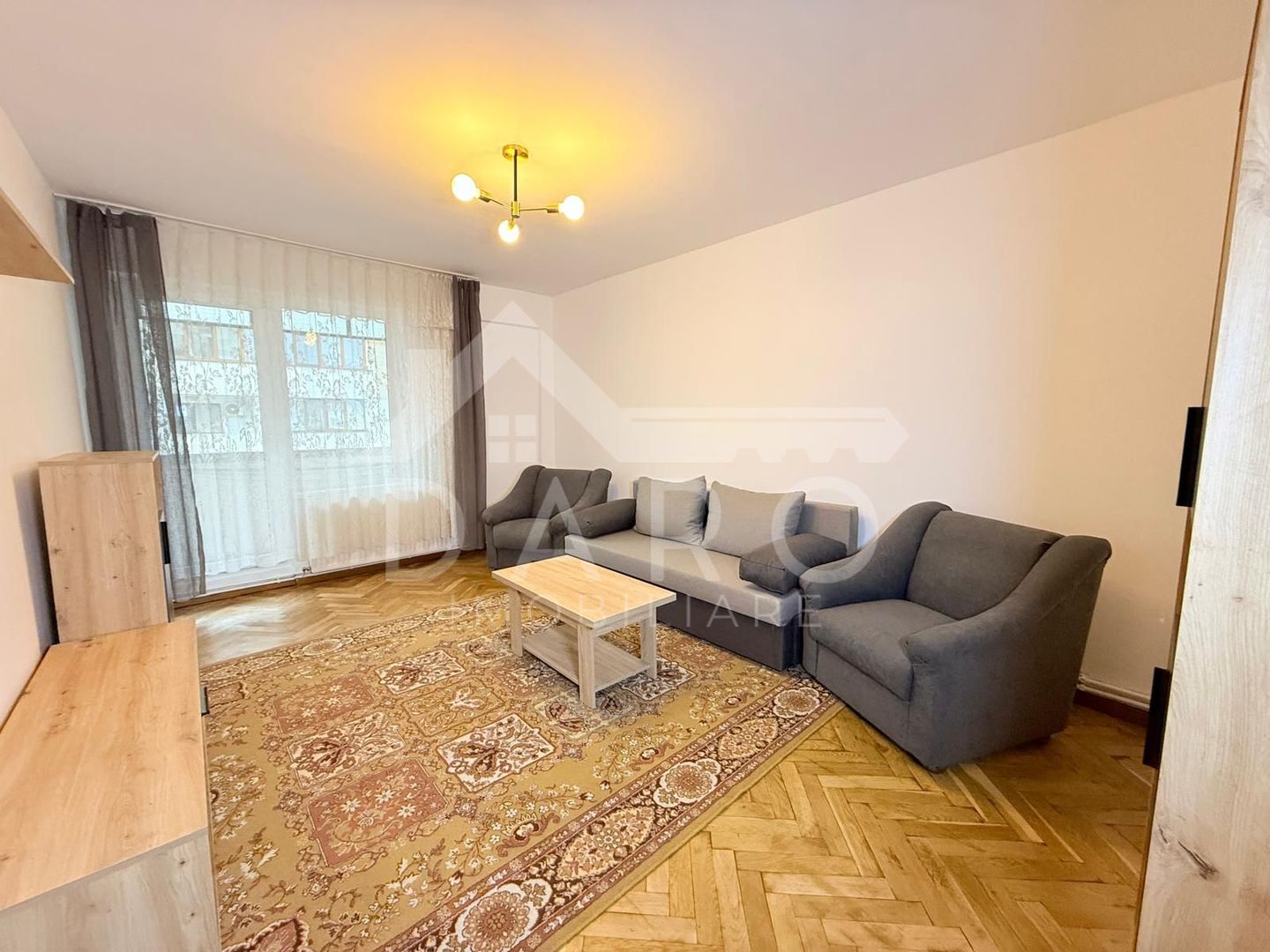 Inchiriez apartament cu 4 camere,cartier Tudor - Poză 3