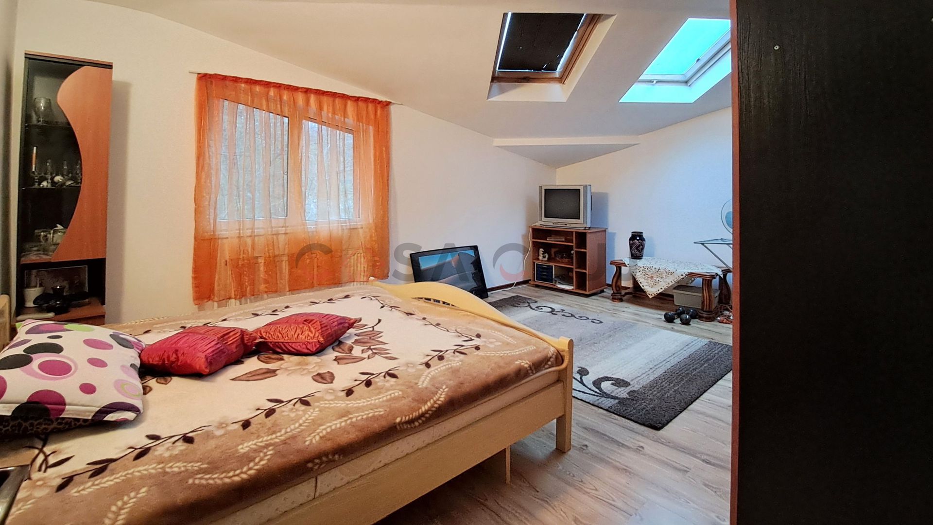 3 camere, Terasa, Garaj, Plopilor Noi!! - Poză 4