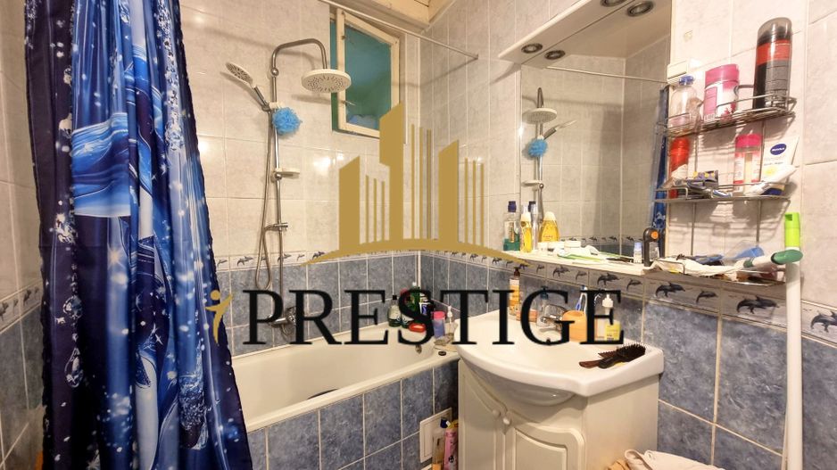 CASĂ DE VÂNZARE SIBIU TURNIȘOR, CURTE MARE, GARAJ, ACCES AUTO - Poză 14