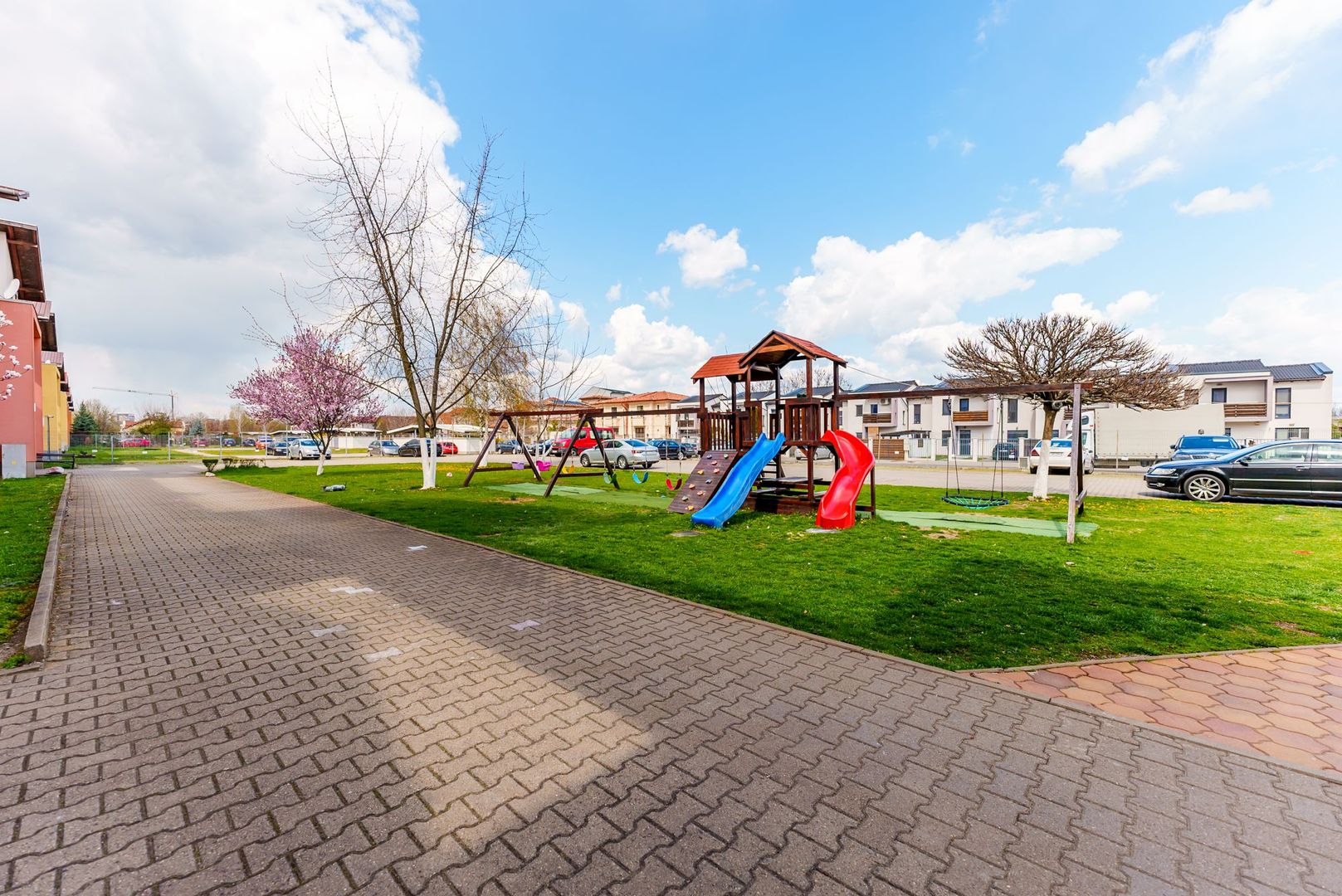 De închiriat apartament 2 cam deluxe în Subcetate - Poză 5