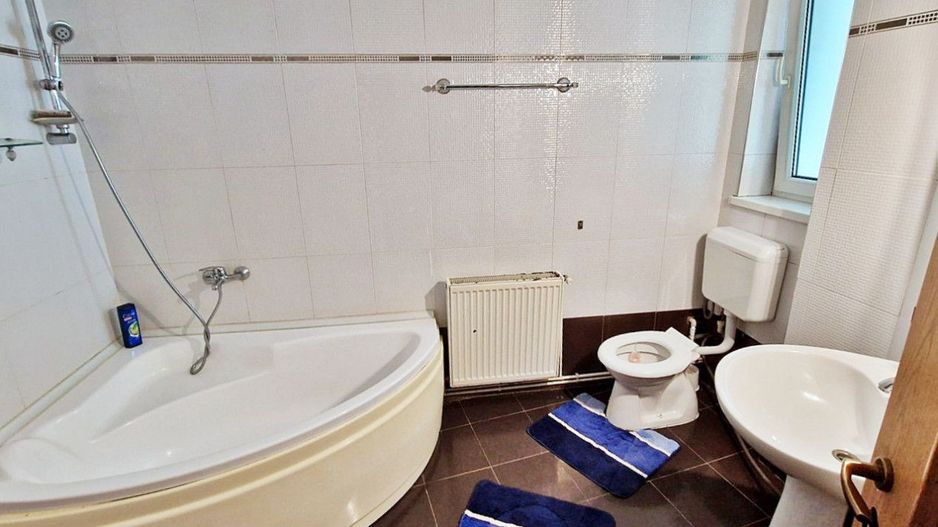 Inchiriere apartament 2 camere Ultracentral, Casa Cartii - Poză 4
