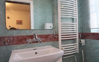Zona aradului, 4 camere + 2 bai, centrala proprie - Poză 6