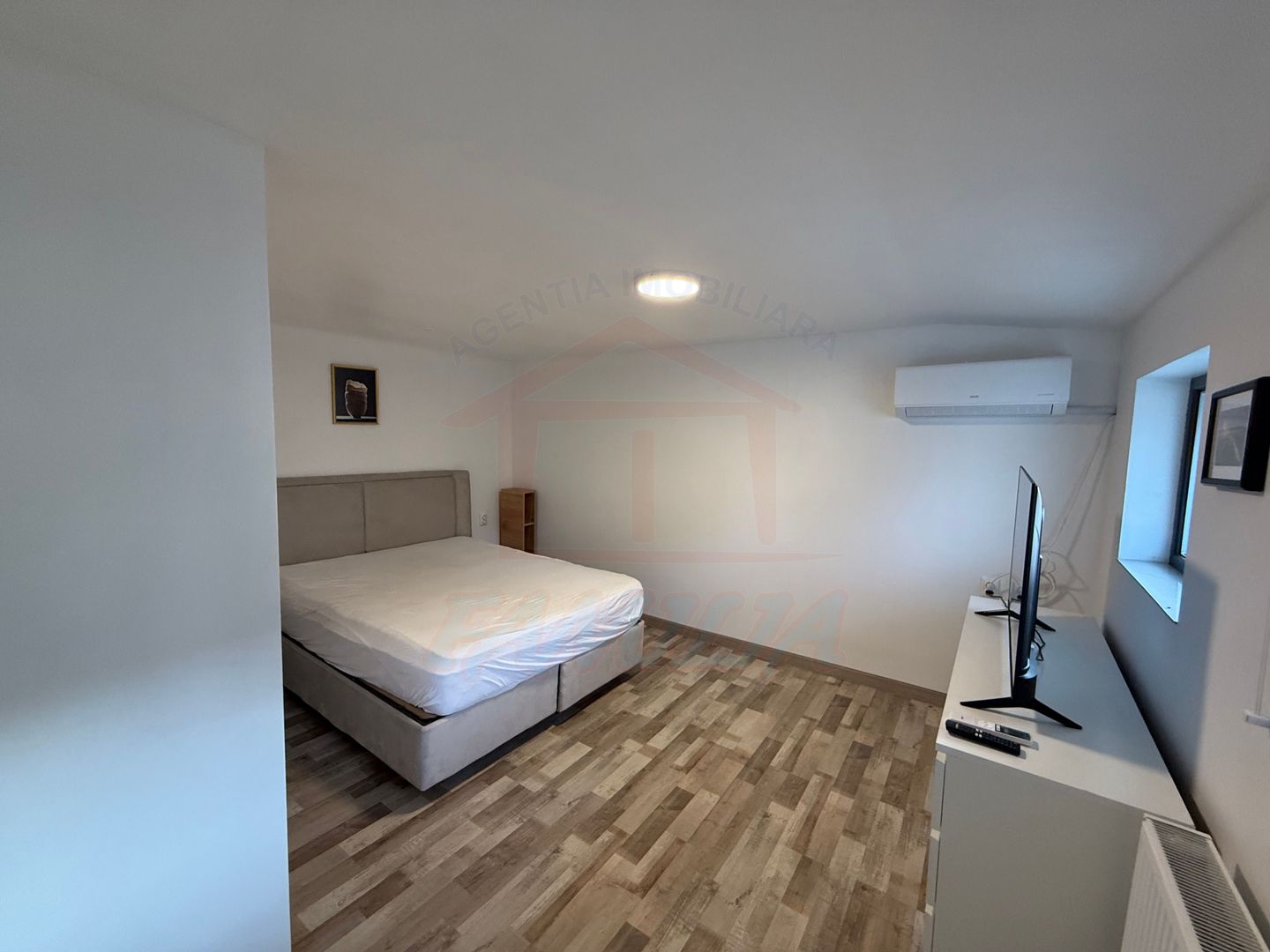 IMOBIL ULTRACENTRAL DE ÎNCHIRIAT | 170 MP | ZONA PIEȚEI CENTRALE - Poză 10