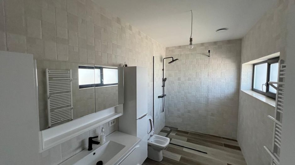 Casa  premium  SMART Independentă energetic  in Dumbravita - Poză 68