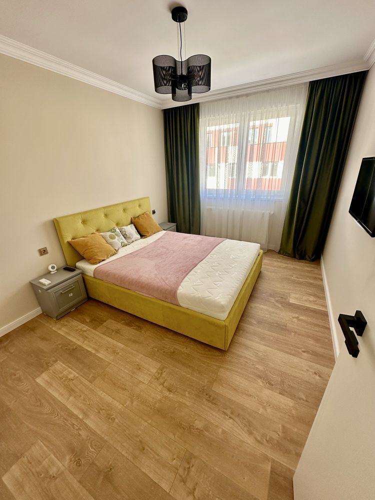 Apartament de vanzare 3 camere decomanda, balcon, parcare - Poză 5