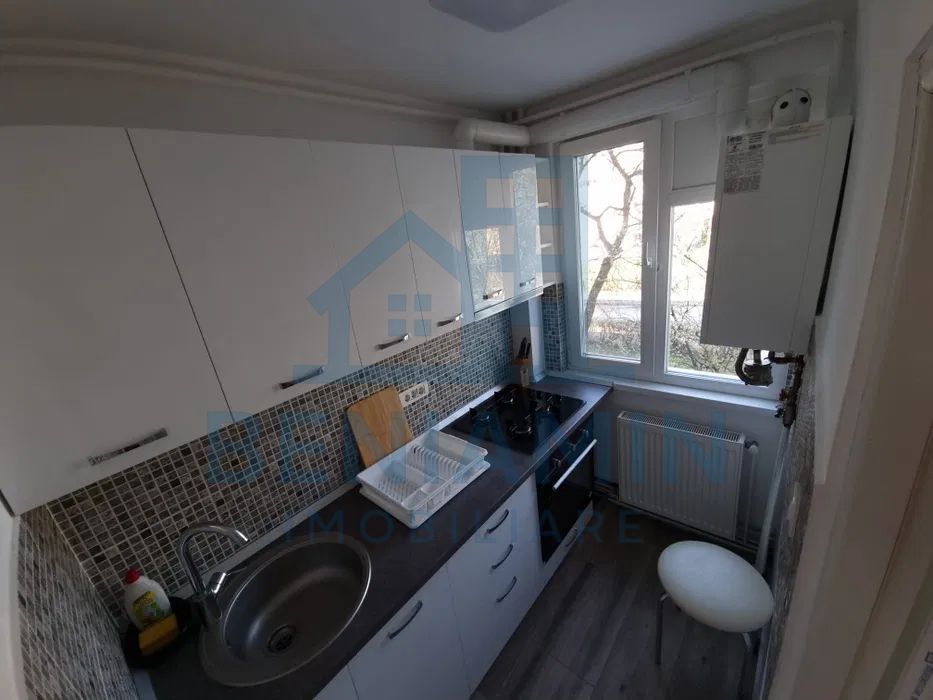 Chirie garsoniera bulevardul Saturn 32mp etaj 1 cu loc parcare - Poză 4