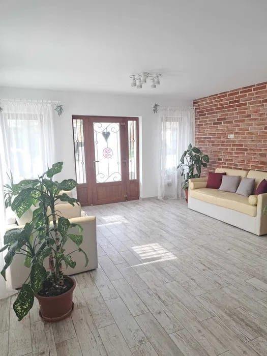 BRASADAS vinde casa in zona Strandului. - Poză 2