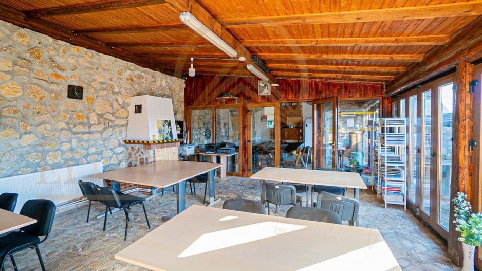 Vila turistică complet funcțională! - Poză 19