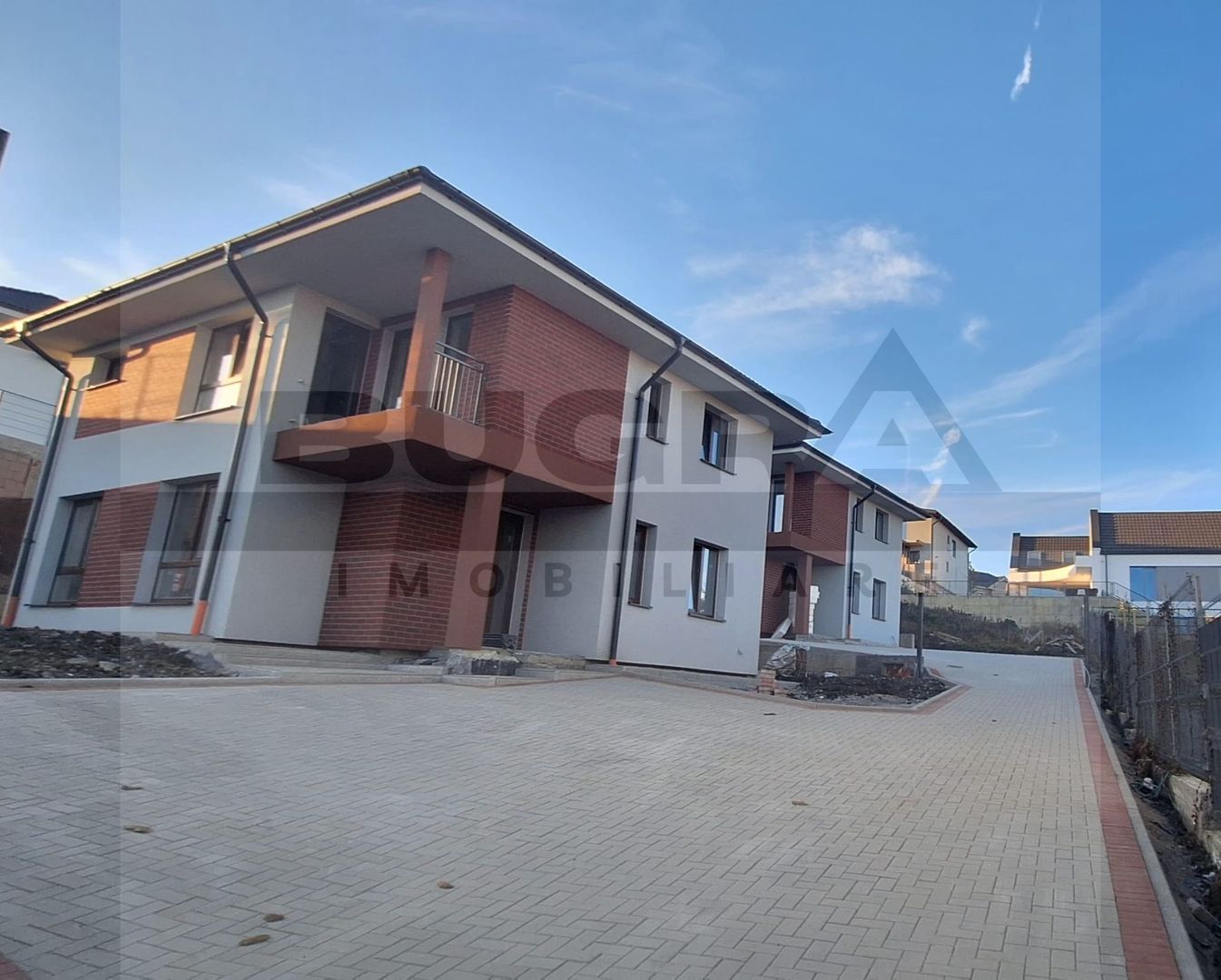 Casa individuala certificata NZEB de 120mp, teren 416mp in Dezmir - Poză 2
