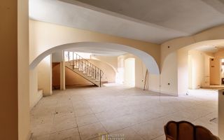 Apartament de vânzare la casă, 90 mp utili-Ultracentral Arad - Poză 3