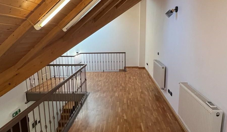 Spațiu de birouri de 80mp de închiriat în zona Ultracentral - Poză 3