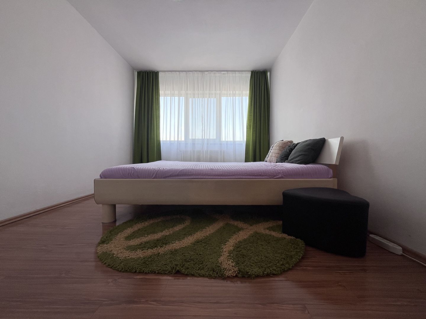 Zonă bună! Vânzare apartament cu 3 camere, micro 6- Târgoviște! - Poză 5