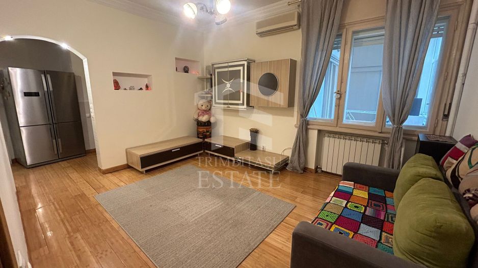 3 Camere Ultracentral 2 minute de Metrou Univestitate - Poză 5