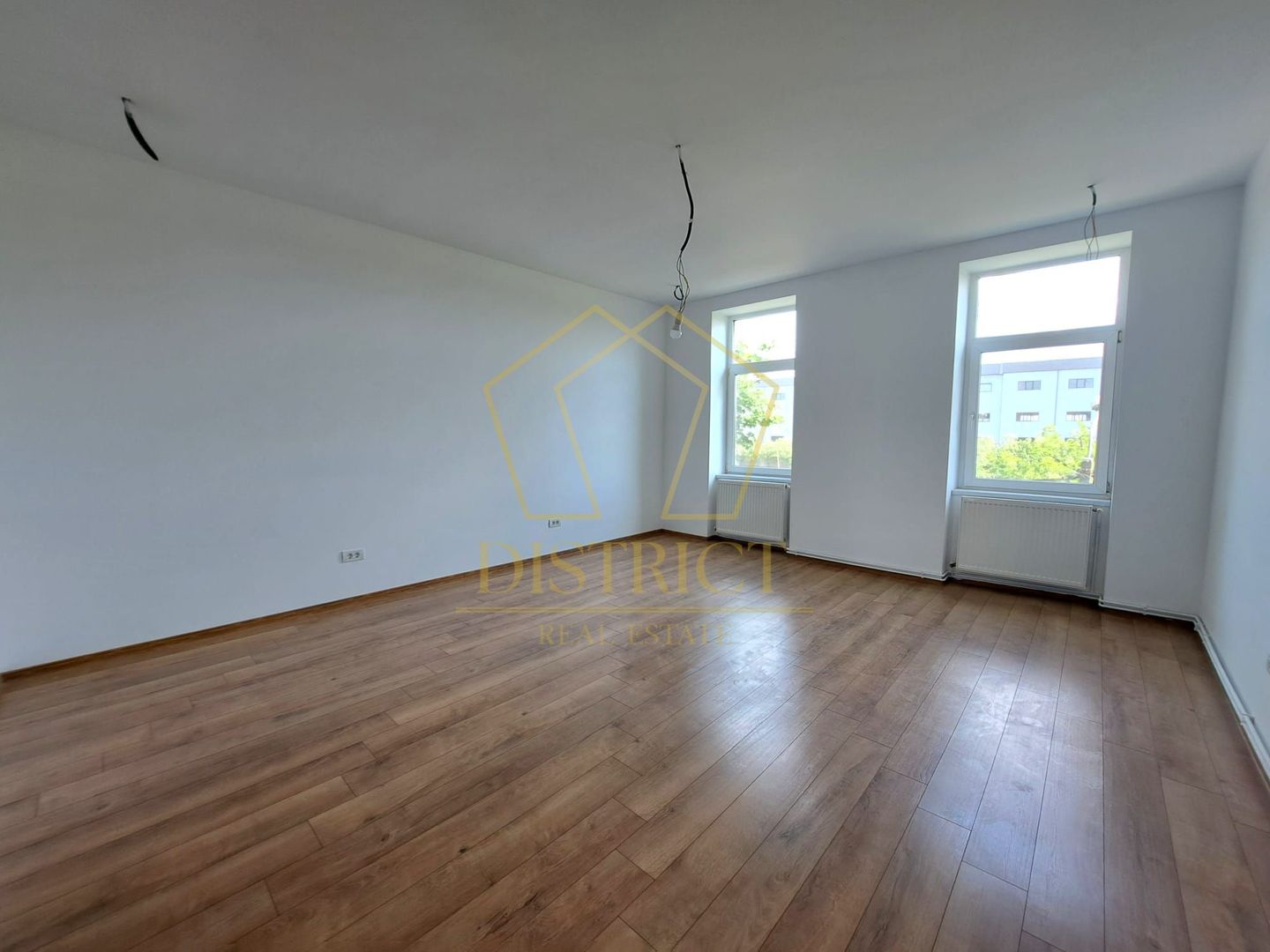 Apartament cu o camera si vedere catre Bega | Spl. N. Titulescu - Poză 3