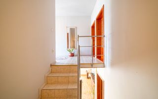 Oportunitate UNICA! Casa individuala la pret de apartament in Chisoda - Poză 9