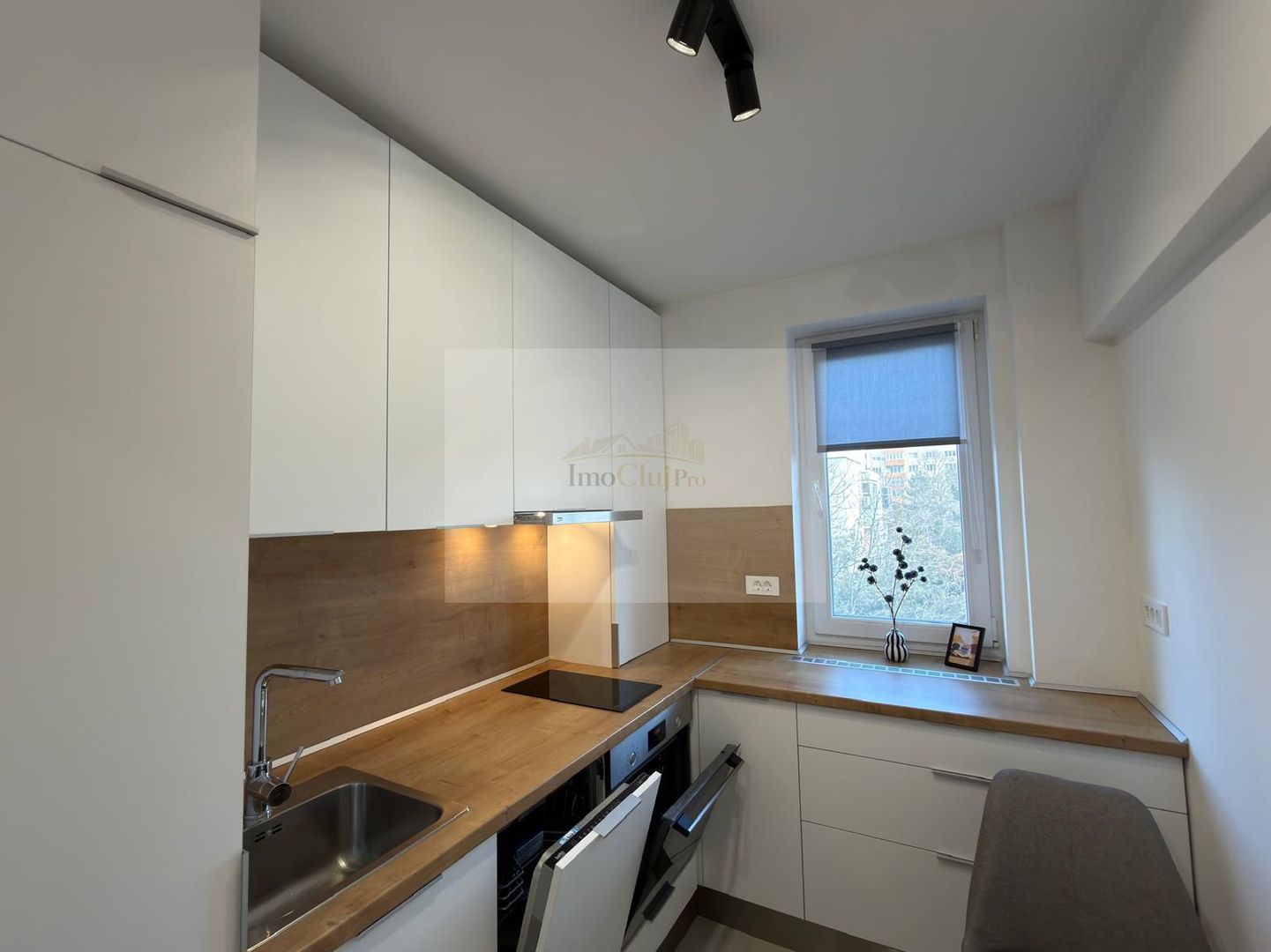 Inchirere 2 camere-zona Transylvania College-Gheorgheni - Poză 6