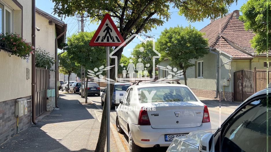 Casa singur in curte cartier Lazaret / Sibiu cu teren de 790 mp - Poză 4