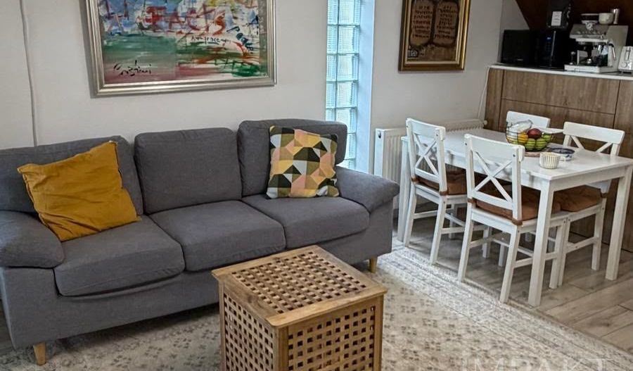 De inchiriat apartament la casa- zona UMF - Poză 1