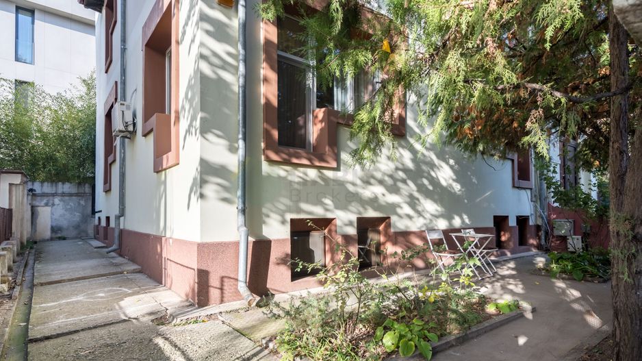 3 camere Zorileanu mobilat, la casa, demisol - Poză 22