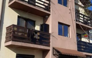 apartament 3 camere - Poză 2