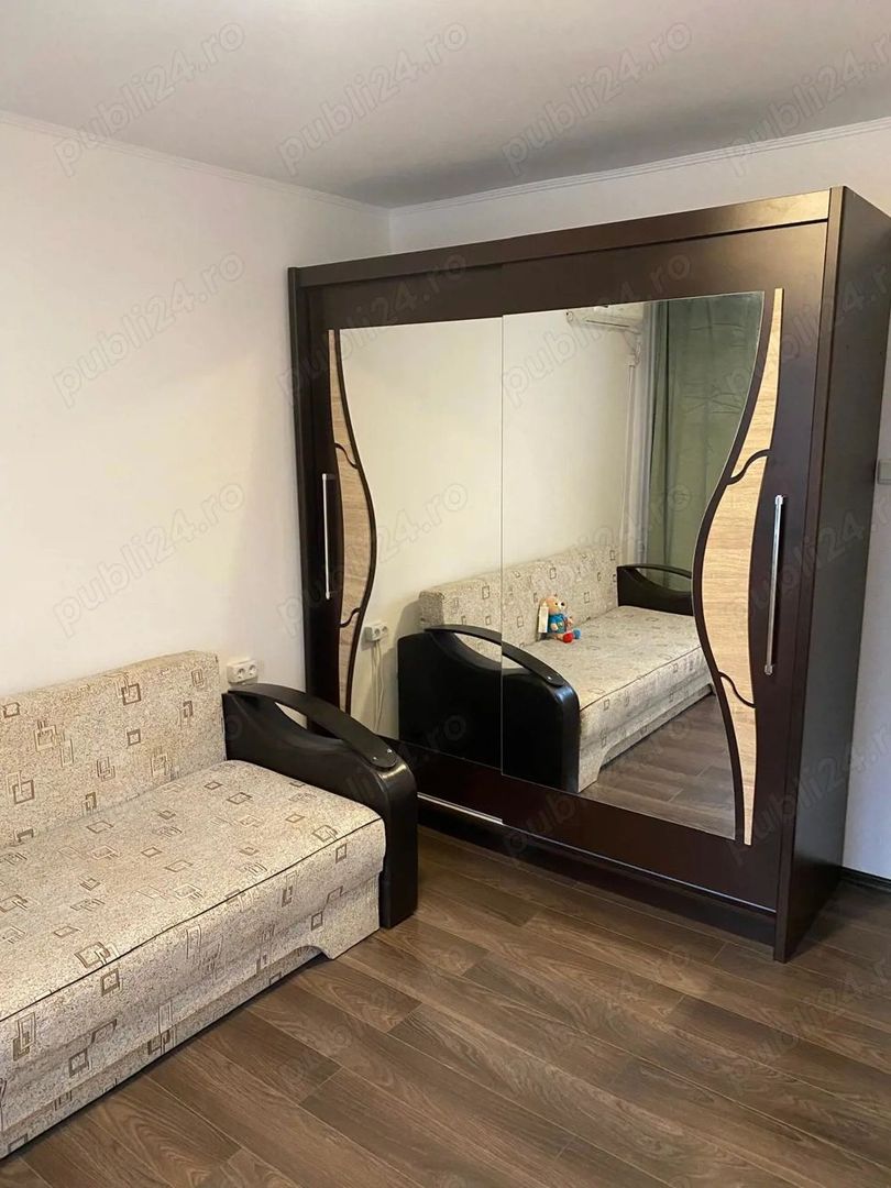 Ap 3 camere, Dristor, Bd Rm Sarat, et 6 8, loc de parcare - Poză 4