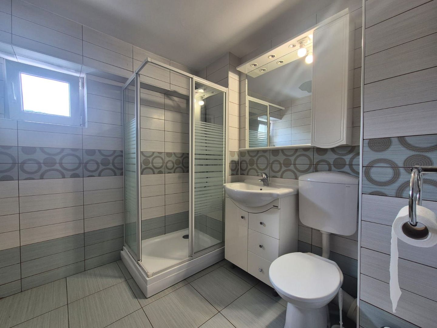 Onix, apartament cu priveliste spre Tâmpa - Poză 9