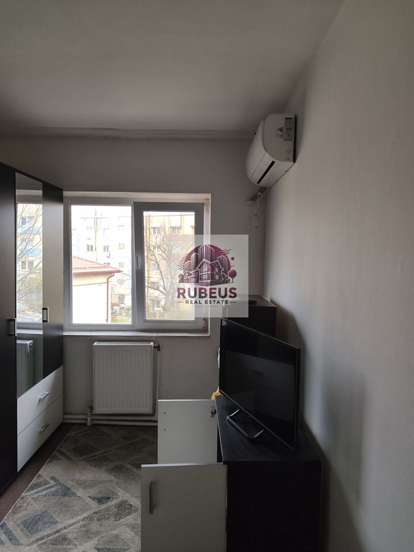 Mic la întreținere, bun la randament: apartament în Orșova - Poză 28