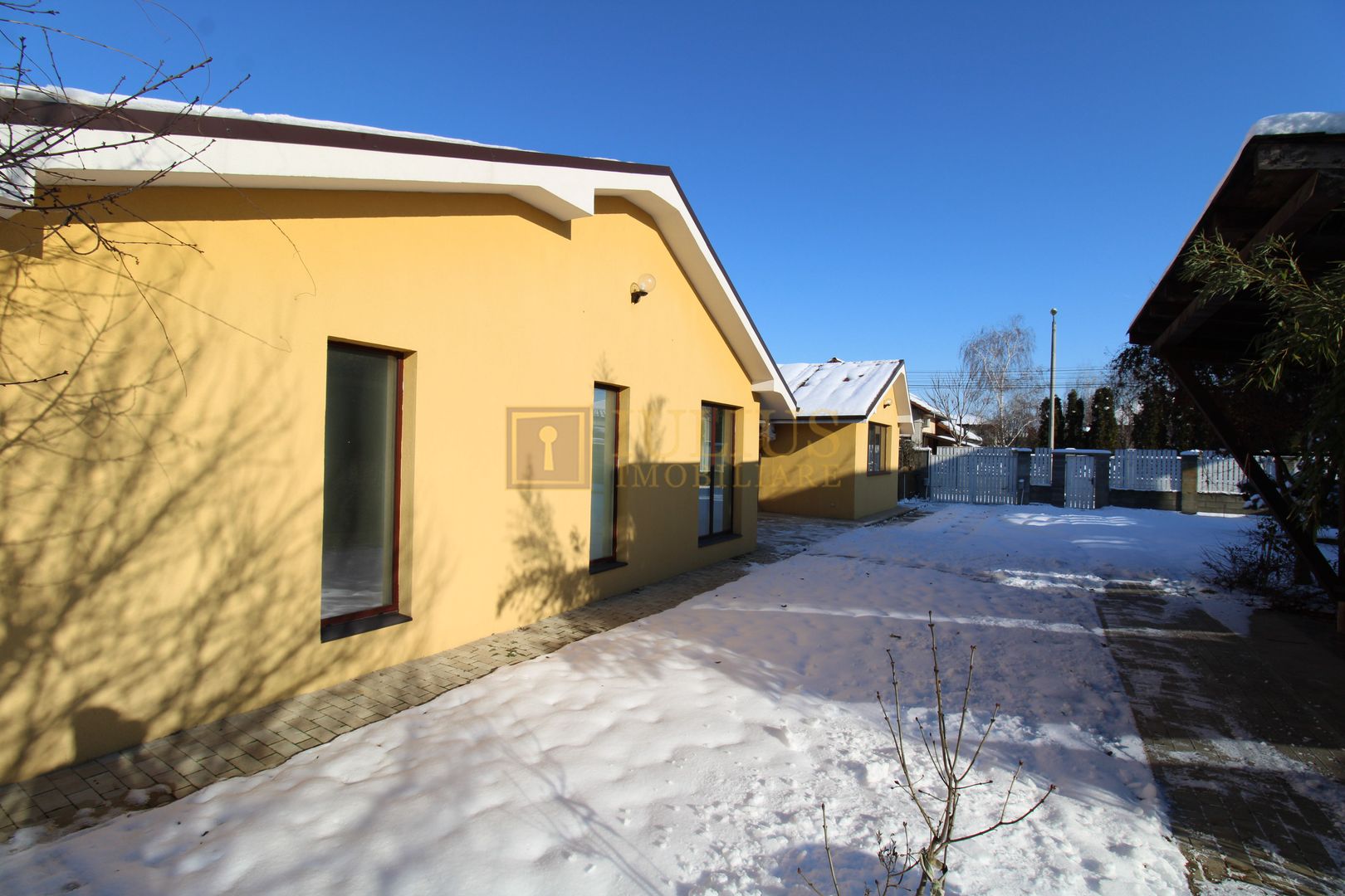 Braytim, casa ideala pentru activitati comericiale/birouri. - Poză 42