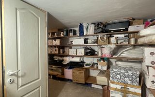 Clădire cu destinație comercială, situată într-o zonă Centrala! - Poză 8