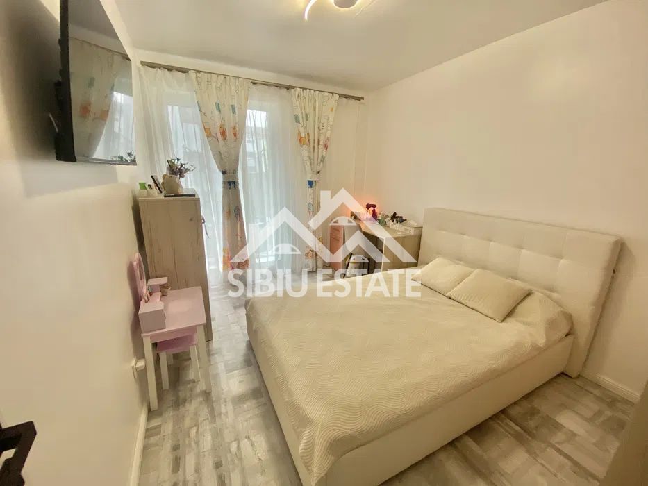 Apartament 3 camere cu grădină, 2 bai, 2 locuri parcare Selimbar - Poză 2