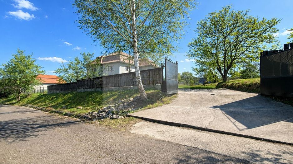 Proprietate cu potențial pensiune – sat Masca, 45 km Cluj - Poză 7