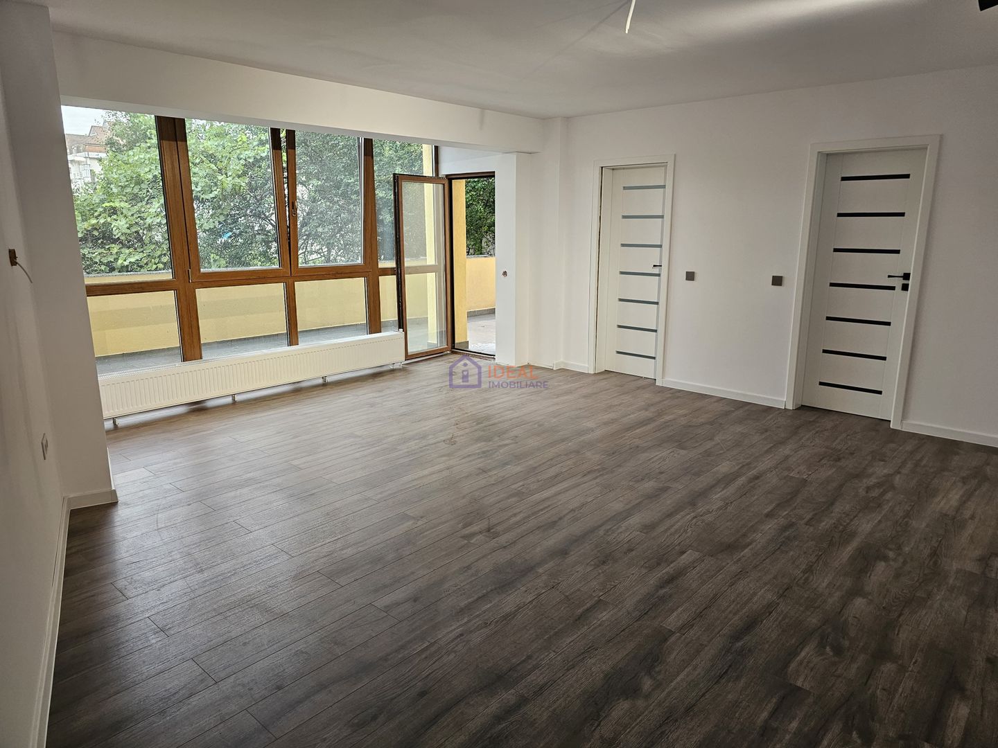 Apartament cu 3 camere si terasa LA CHEIE, 112 mp utili, zona Turnisor - Poză 6