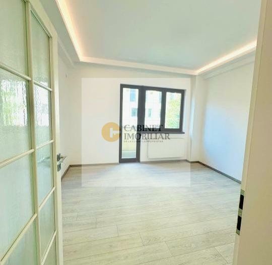 Apartament de vanzare 3 camere Calea Victoriei! - Poză 1