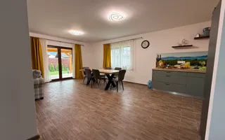 Casă single de vânzare - Cartier Izvor - Poză 18