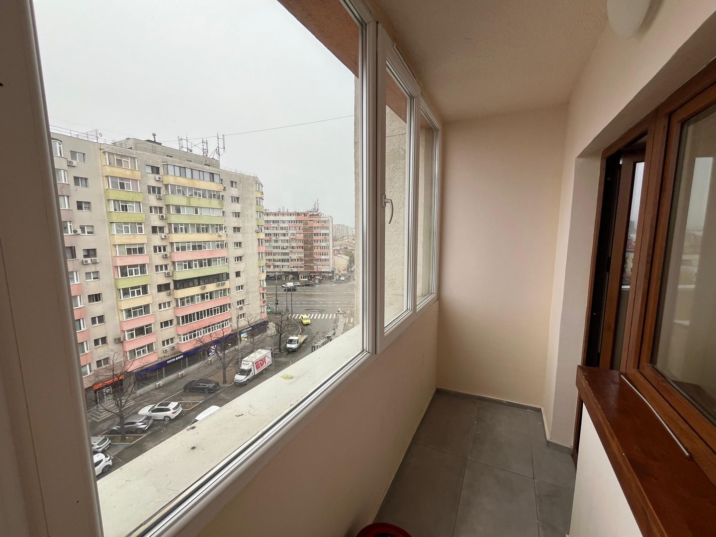 2 camere, bloc stradal reabilitat termic, mobilat si utilat complet, comision 0% - Poză 10
