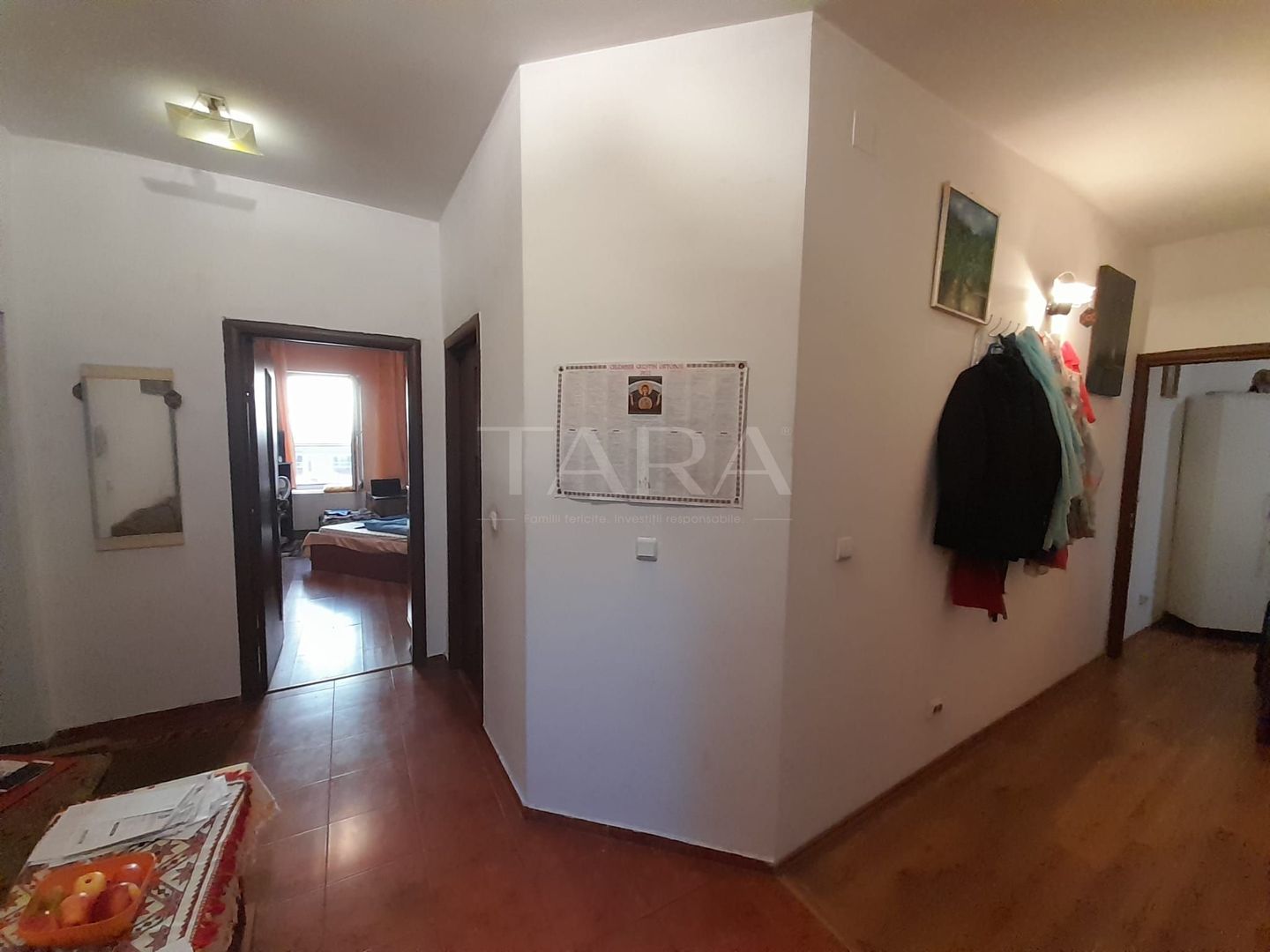 Apartament cu 3 camere în zonă centrală, compartimentat eficient. - Poză 7