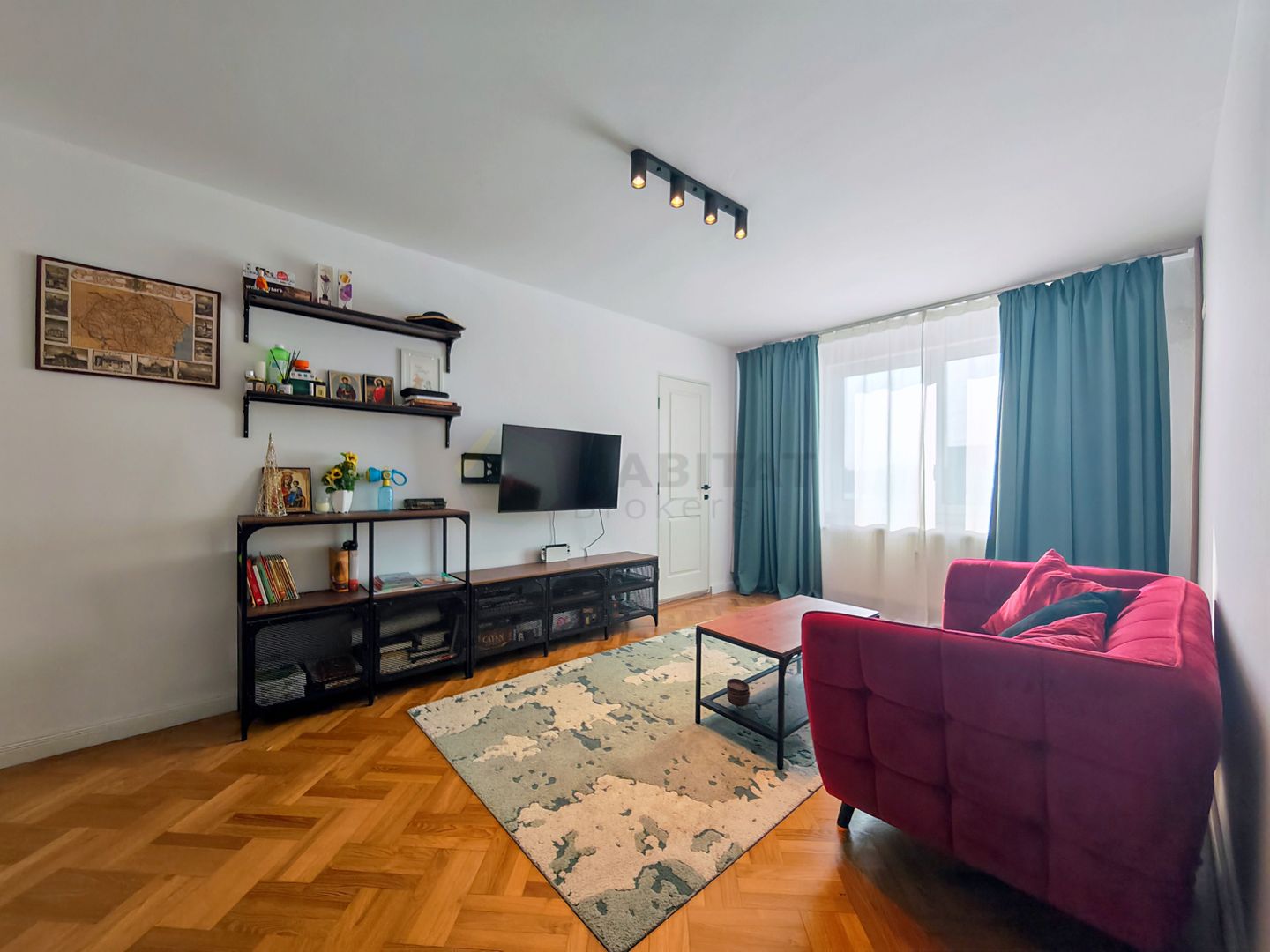 Un cămin la cheie, perfect pentru familia ta! - Poză 25