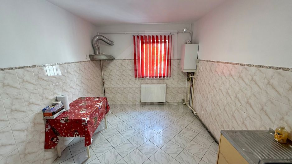 3Decomandate-2Bai-69mp-Etaj2-Centrala-AC-Apa Separata-1Mai-Ciuperca - Poză 4