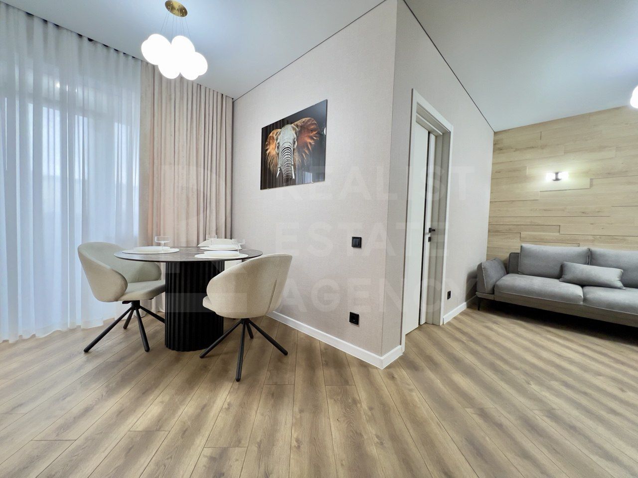 Vânzare, apartament, 2 camere, bd. Mircea Cel Bătrân, Ciocana - Poză 1