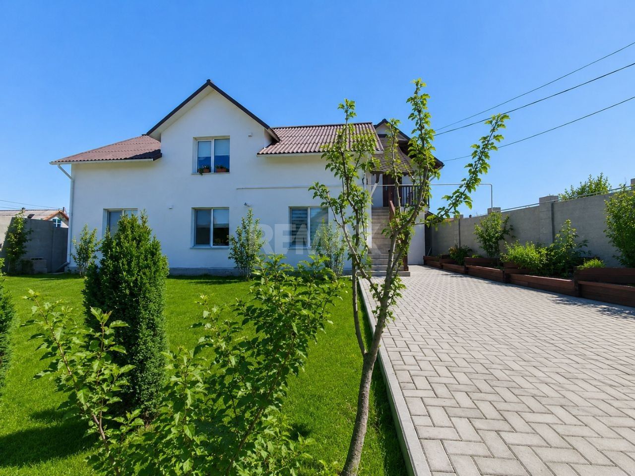 Casă cu 2 niveluri și intrări separate | 160 m² utili | 4 ari | Sîngera, Chișinău | Potent‌ial Duplex - Poză 3