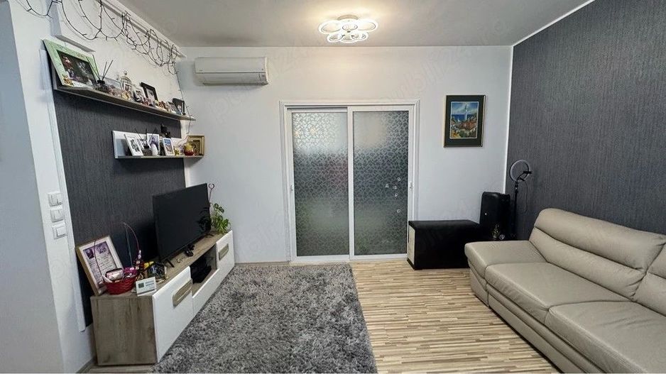 Apartament de vânzare  3 camere,  Voluntari Ilfov - Poză 8