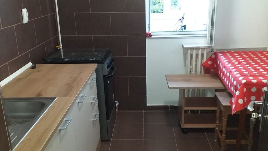 Apartament 2 camere de vanzare Gorjului - Poză 4