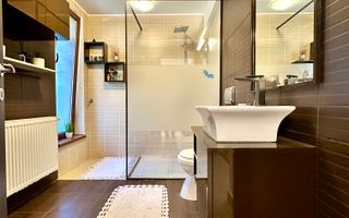 Casă spațioasă  – Florești , 131 mp utili, 220 mp teren - Poză 11