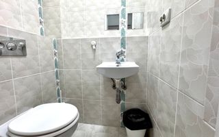 Apartament 4 camere, spațios, in zona Centralǎ- Piața Mǎrǎști - Poză 12